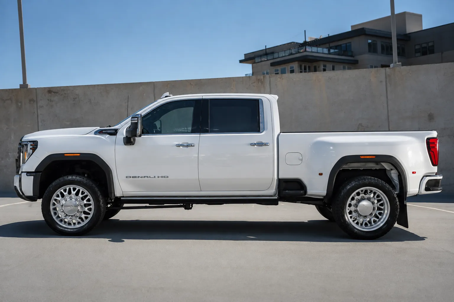 2024 GMC Sierra 3500HD Denali Ultimate